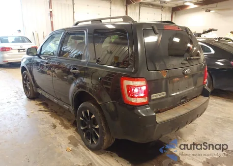 2011 Ford Escape Xlt from USA, damaged, VIN 1FMCU9DG7BKB23052